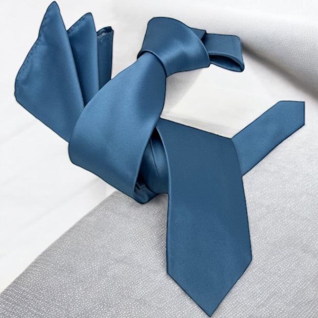 DMITRY Men's Solid Light Blue Italian Silk Tie & Pocket Square Set