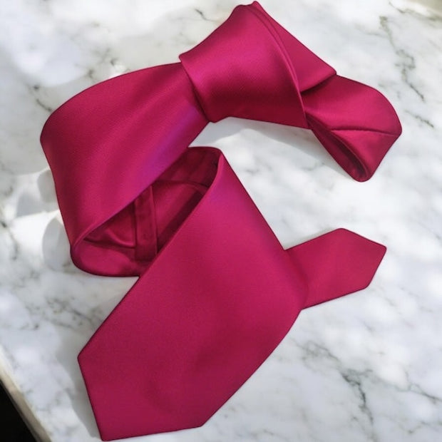 Dmitry Men's Fuchsia Pink Solid Italian Silk Tie & Pocket Square