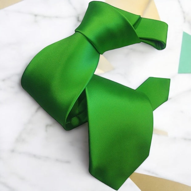 Dmitry Men's Kelly Green Solid Italian Silk Tie & Pocket Square