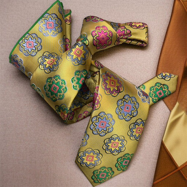 DMITRY 7-Fold Men's Gold Patterned Italian Silk Tie & Pocket Square Set (Limited Edition)