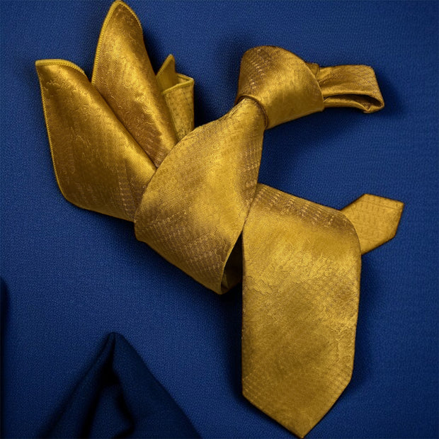 DMITRY 7-Fold Men's Gold Patterned Italian Silk Tie & Pocket Square Set (Limited Edition)